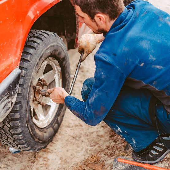 Emergency Tyre Fitting by Tyrewise